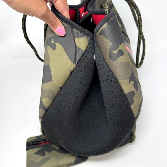 Haute Shore Greyson Soho Neoprene Tote Camouflage with Red stripe - Picture 6 of 16